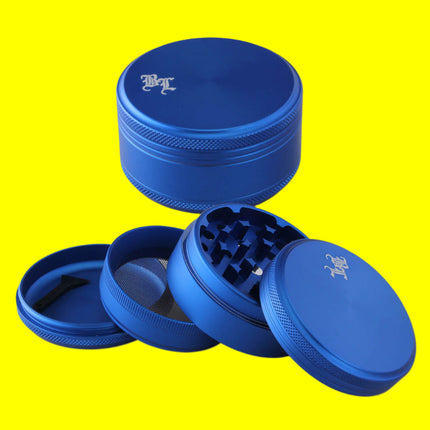 Aluminium Grinder 4-part matt by Black Leaf