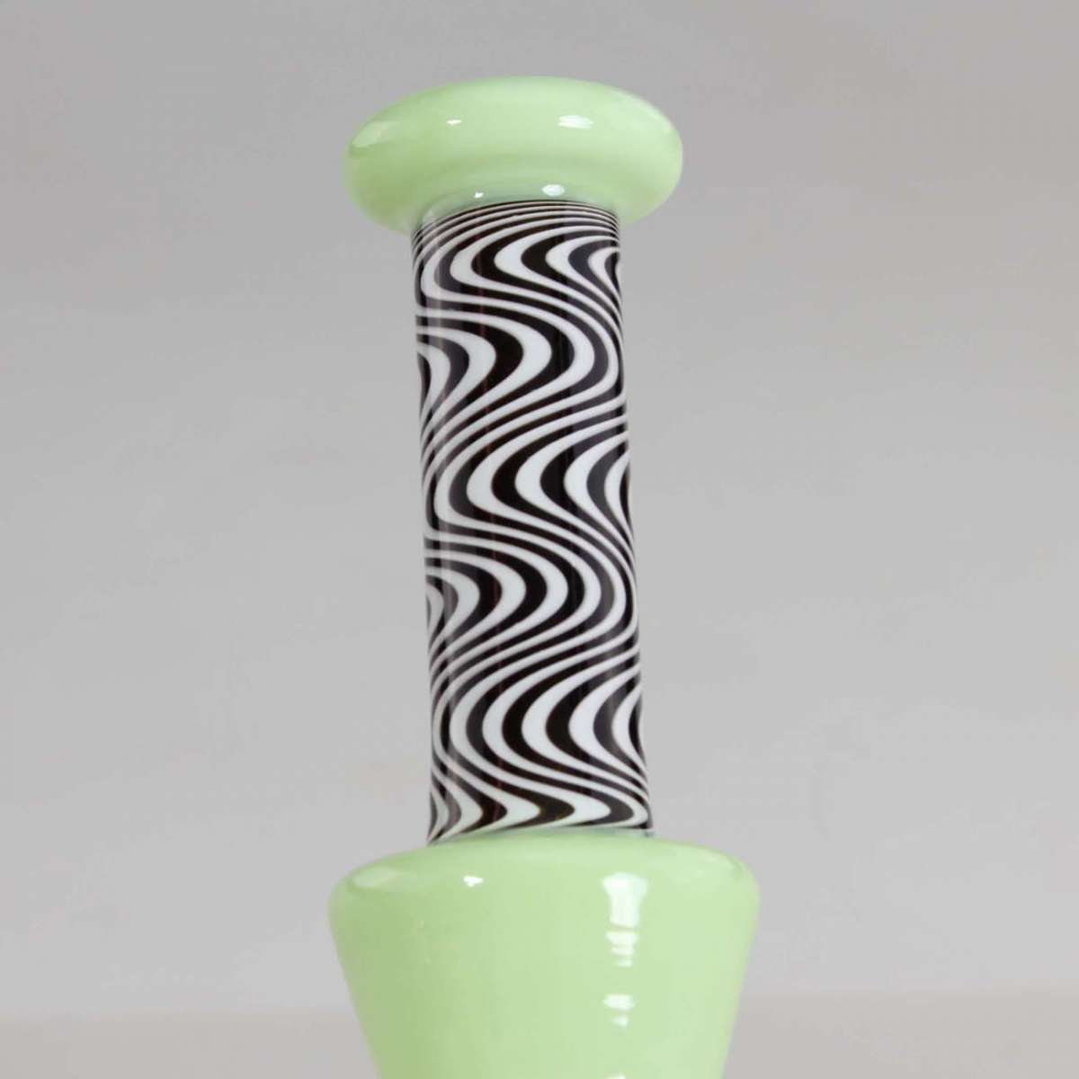 Black Leaf Dab Rig (lime green)